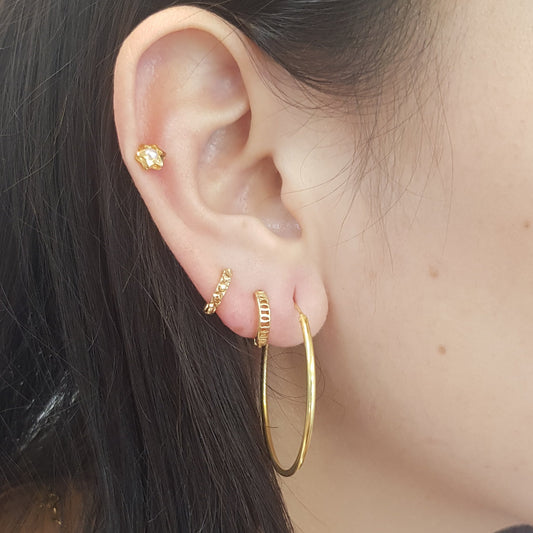 Argollas Mini con Relieve  Gold