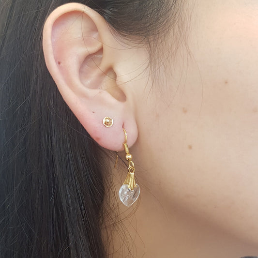 Pendiente Corazón Cristal Translucido  Gold.