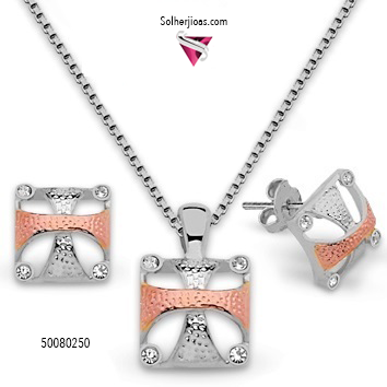 Conjunto Darlyer Plata con Circónitas Finas .