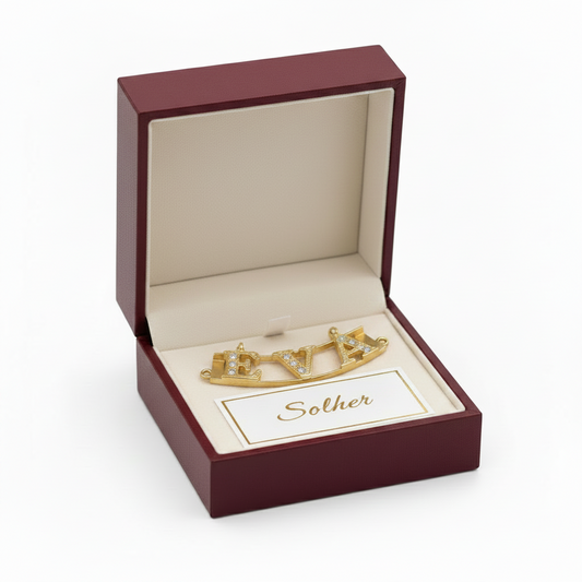 Colgante Personalizado de nombre en Oro de 18 Kl. con circonitas.