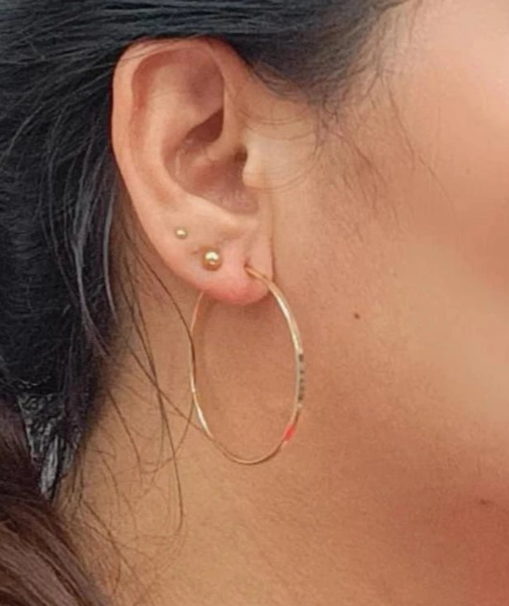 Argollas Hilo Cuadrado Tamaño M