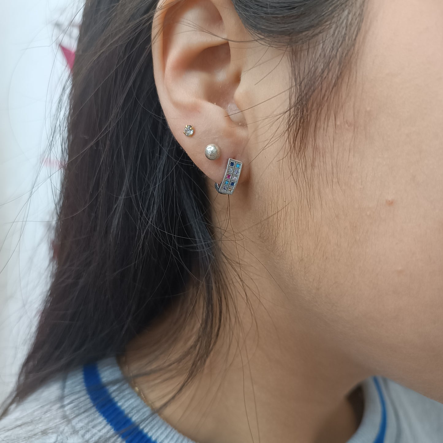 Argollas con Circonita finas de colores 🌈