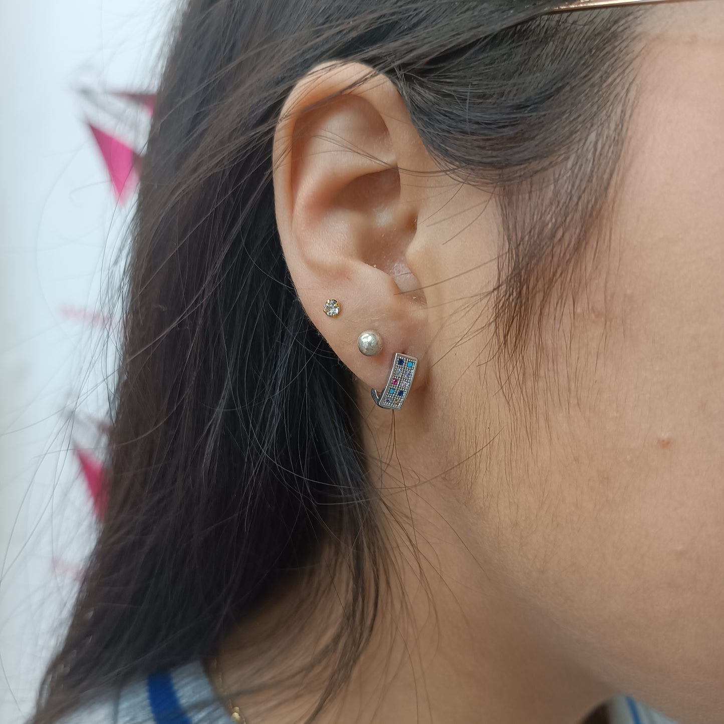 Argollas con Circonita finas de colores 🌈
