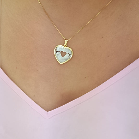 Gargantilla Mama en el Cielo Corazón Ángel en Nacar con corte de corazón Gold.