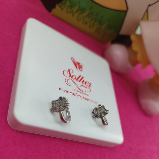 Pendientes Hello Kitty con Circonita Finas con cierre Omega