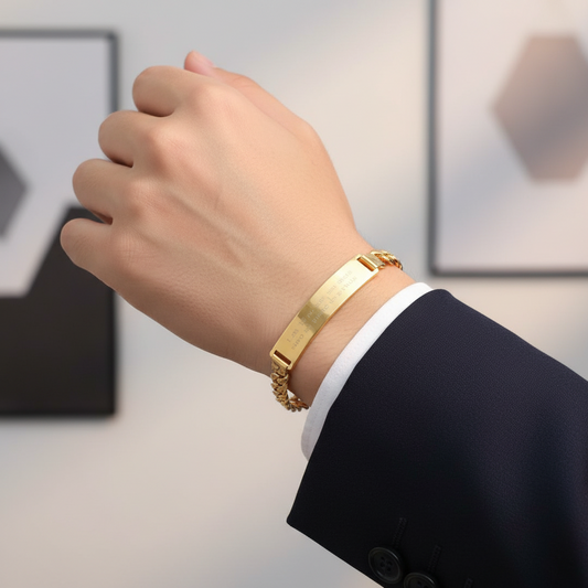 Pulsera personalizado 18 años Gold.