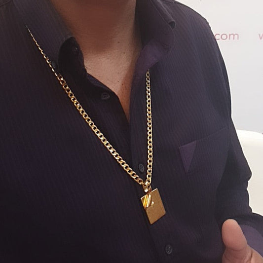 Cadena con Colgante Pergamino Gold.
