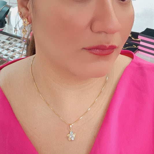 Conjunto Flores Tres Gold