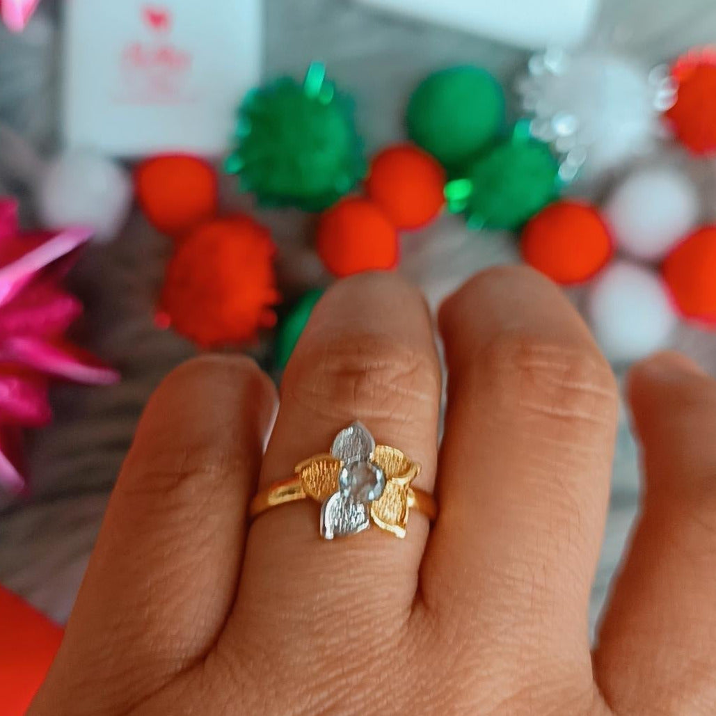 Conjunto Flores Tres Gold