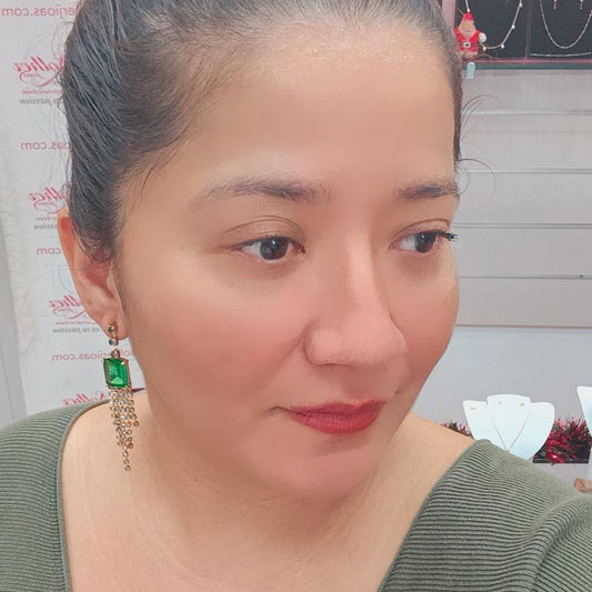 Pendientes con Cristales Austriacos y  Circonitas Finas.