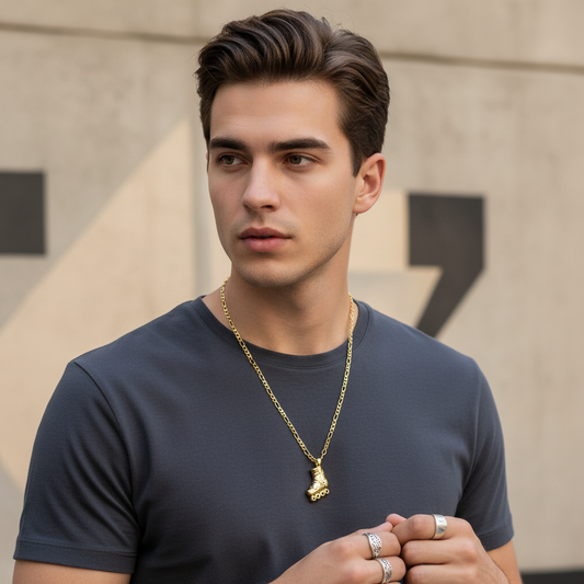 Cadena con Colgante Patín Gold.