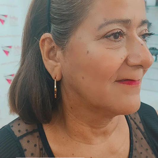 Argollas caña lisa cuadrado Tamaño S Gold