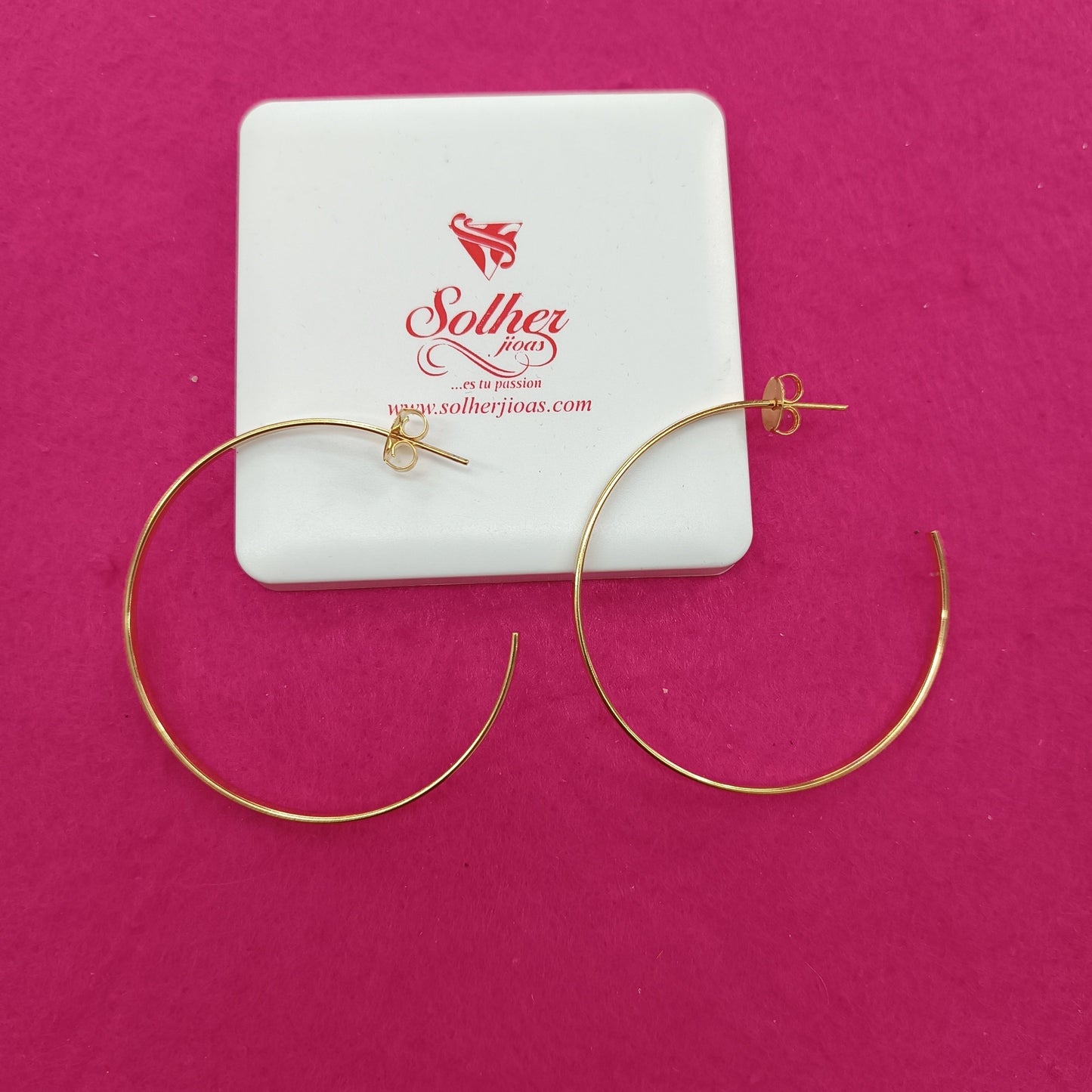 Argollas caña lisa cuadrado Tamaño XL Gold