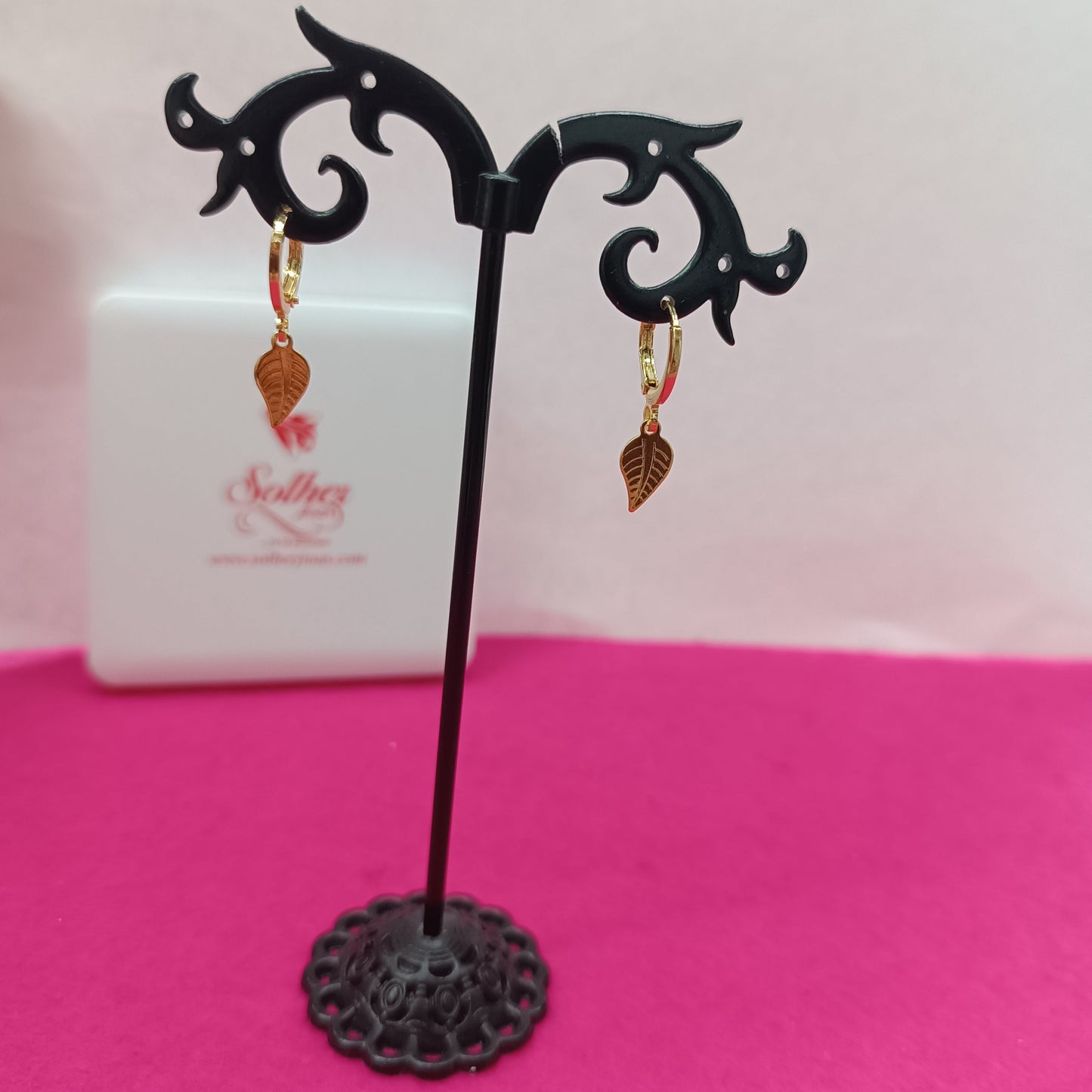 Pendientes Hoja tamaño P .