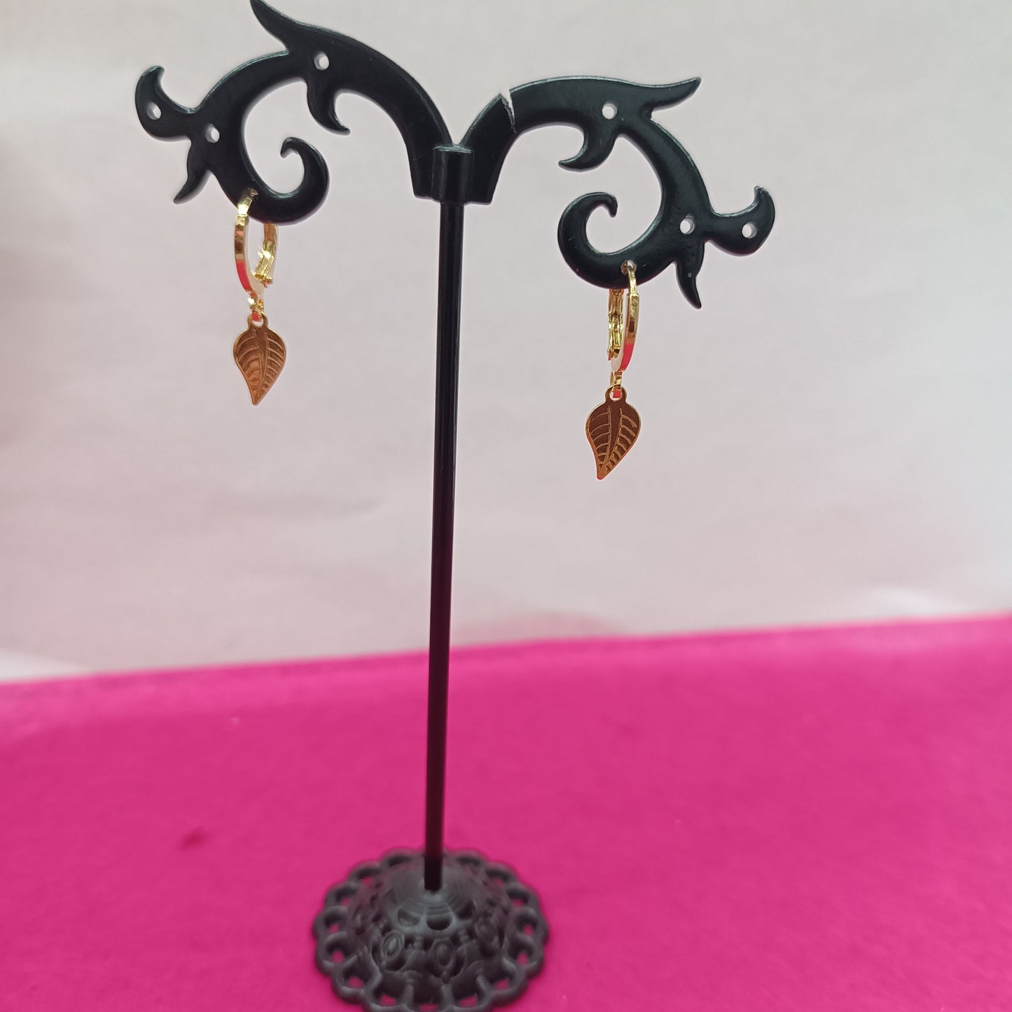Pendientes Hoja tamaño P .