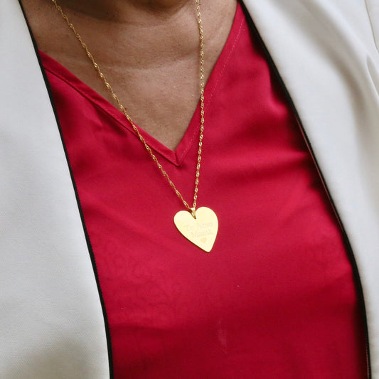 Cadena con colgante corazón personalizado Te Amó Mamá Gold.