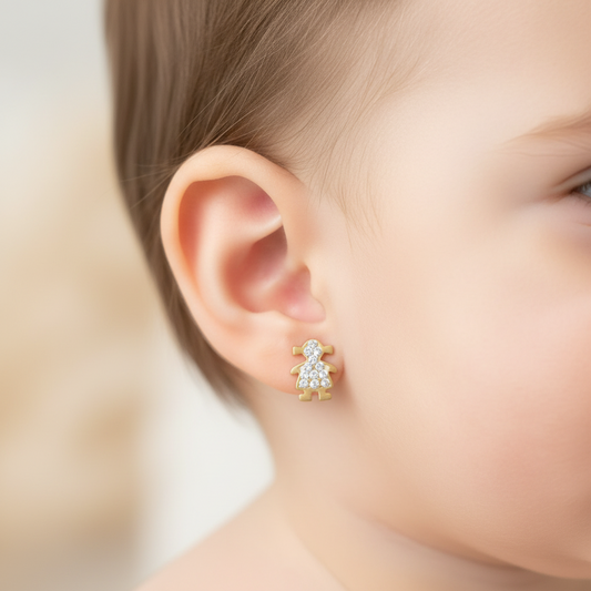 Pendientes de niña en 100%Oro de 18 Kl. con circonitas. Cierre de rosca. 5x6,5mm.