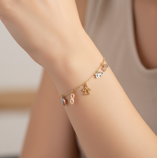 Pulsera tricolor 100% en Oro de 18 Kl. con abalorios: