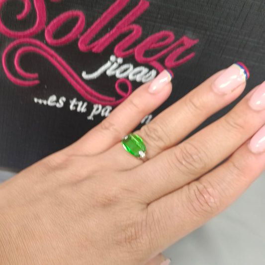 Anillo Peritot Silver .
