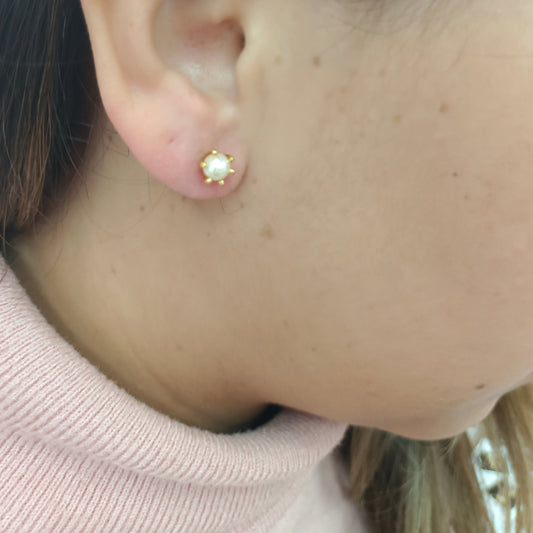 Pendiente Perla Gold.