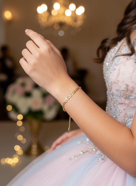 Pulsera 15 años gold.