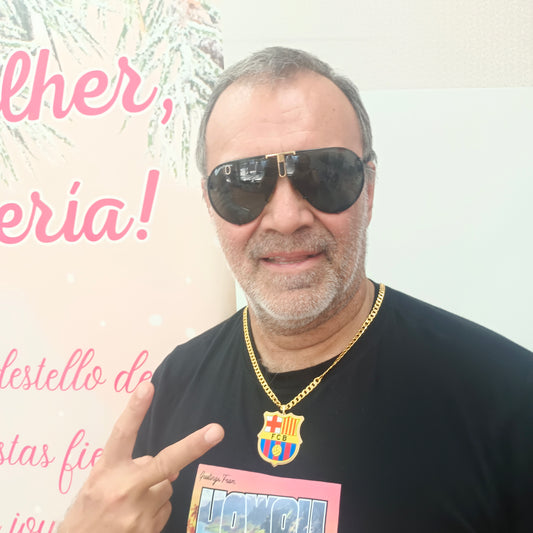 Cadena ⛓️ con colgante Barça Gold.