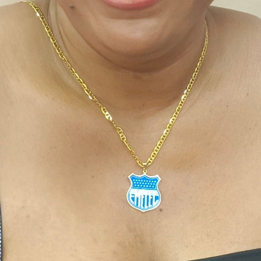 Cadena ⛓️ con colgante Emelec Gold.