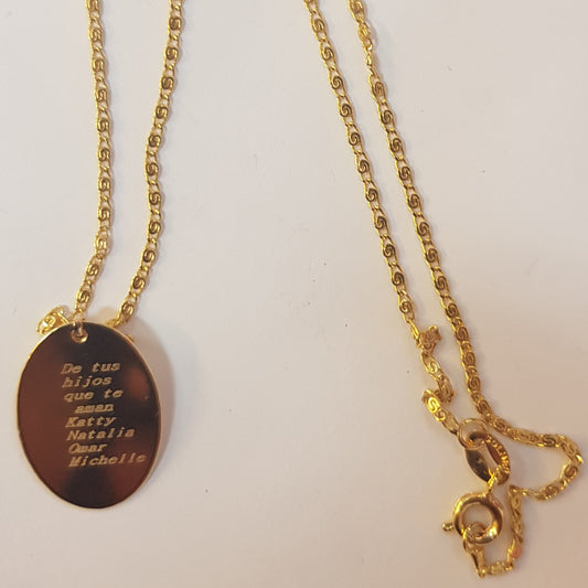 Cadena con Placa Oval Personalizado Gold T M