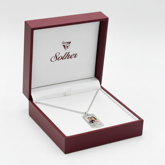 Cadena y Placa Personalizado Plata.