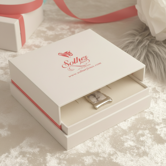 Cadena con Colgante en Pergamino Personalizado  Plata.