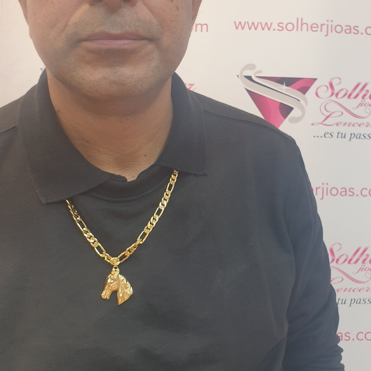 Cadena Con Colgante Cabeza de Caballo Gold.