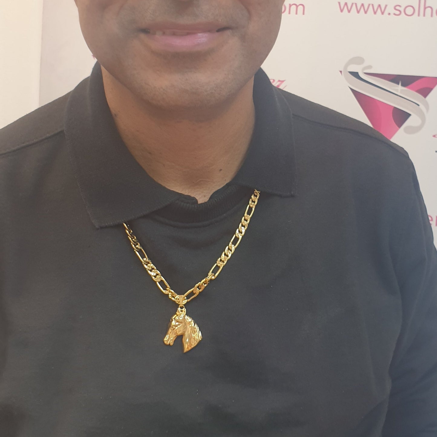 Cadena Con Colgante Cabeza de Caballo Gold.