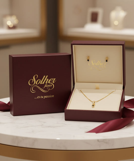 Conjunto de Lazos con Circonitas gold.