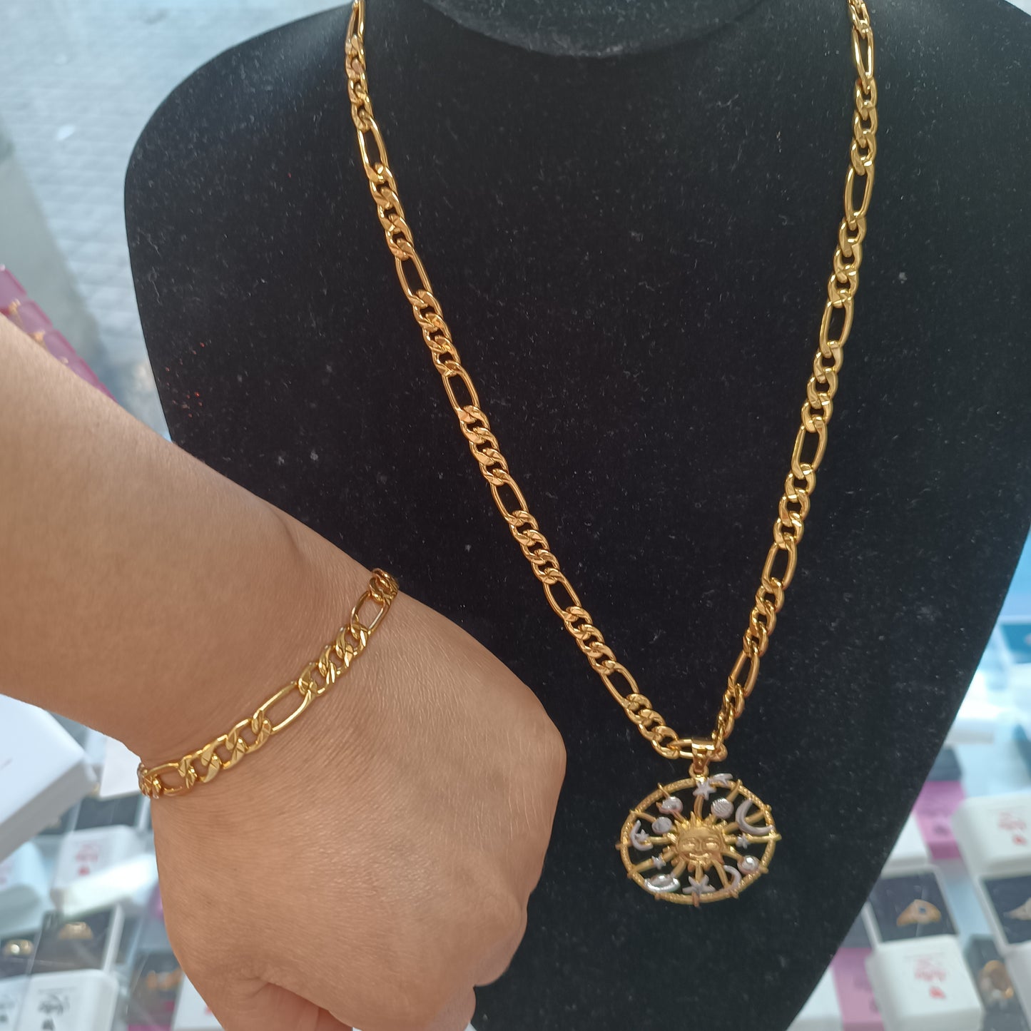 Cadena ⛓️ con Colgante Astrología  T. XL Gold