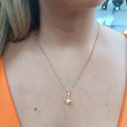 Gargantilla con Colgante Estrella de Mar Gold.