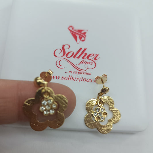 Pendientes   con Aletorio  con circonitas finas.