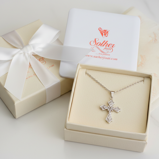 Cadena con Colgante Cruz Relieve Plata