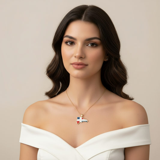 Cadena con Colgante Mapa Republica Dominicana 🇩🇴 Gold.