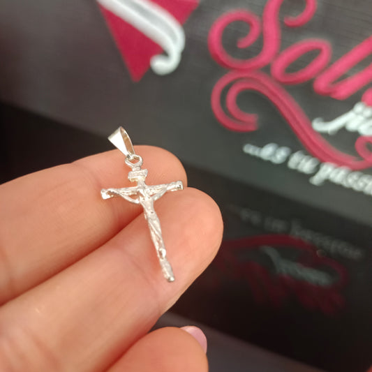 Colgante crucificado T.M. silver