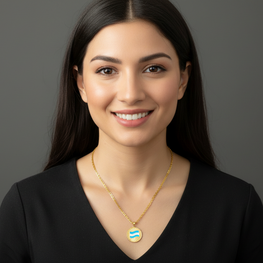 Cadena con Colgante Medalla M Gold H .