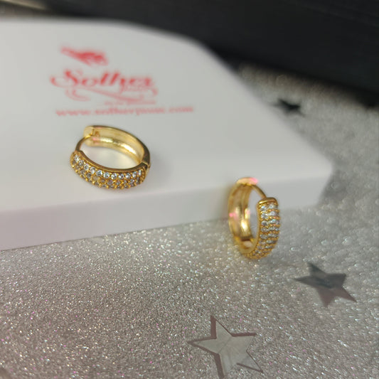 Argollas con circonitas finas Gold. T:M