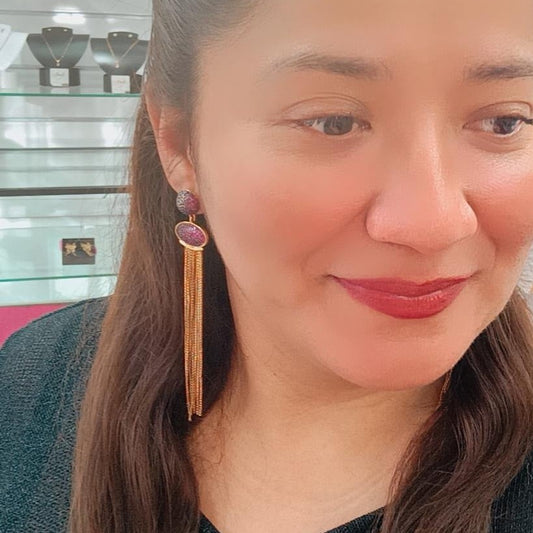 Pendientes Fucsia  Exclusive Gold  Piedras Swarovski .