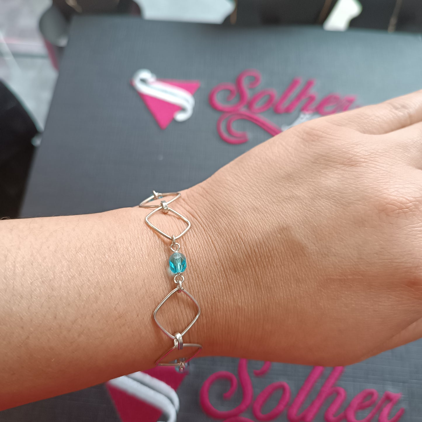 Pulsera Triangulo con Piedras Agua Marina Plata