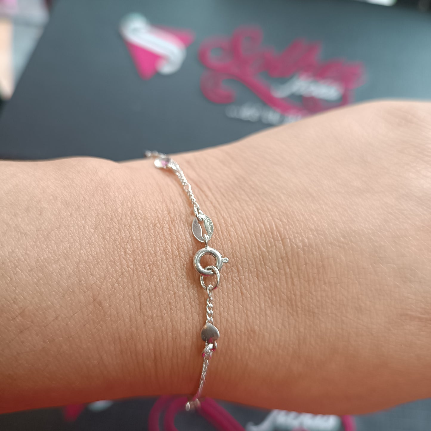 Pulsera Corazones  Plata