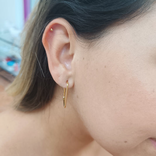 Argolla Rectangular  Medía Caña Gold