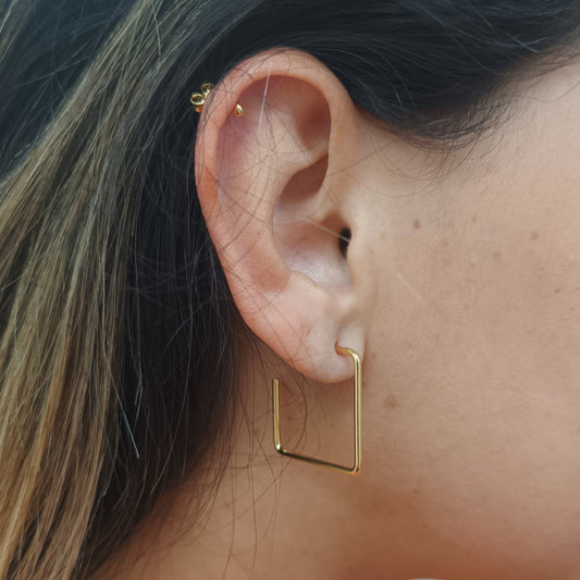 Argollas Cuadrado Gold.