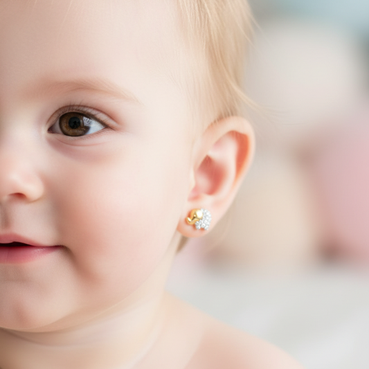 Pendientes de elefante Para Bebe 100% en Oro de 18 Kl. con circonitas.
