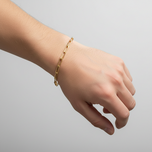 Pulsera Eslabones  Rectangular Figaro.  100% en Oro de 18 Kl.
