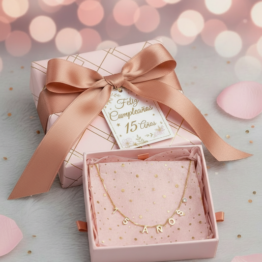 Gargantilla  para cumpleaños de 15 años con circonitas Gold.