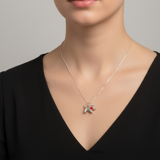 Gargantilla con colgante 🐕 Perro 🐶 Plata.